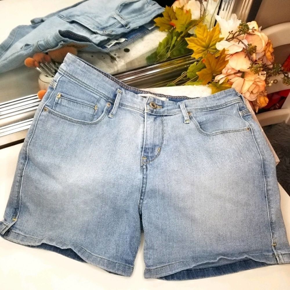 Levi's 501 Light Wash High Rise Denim Jean Shorts